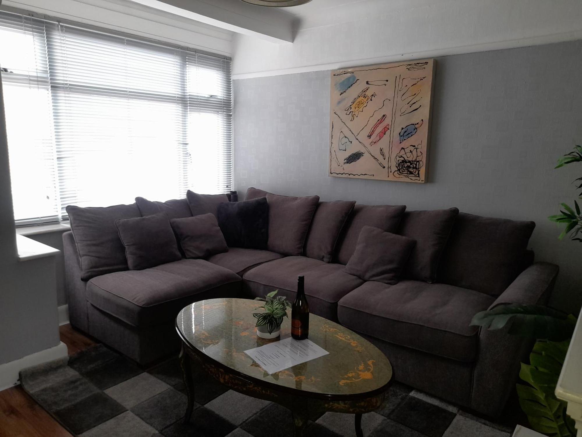 Bright 4-Bed House 15 Min To Manchester Centre Villa Bagian luar foto